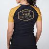 Golden Lion Short-Sleeve Rashguard v2.0 (Women) Photo 2