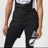Classic Shorts (Women) Photo 2